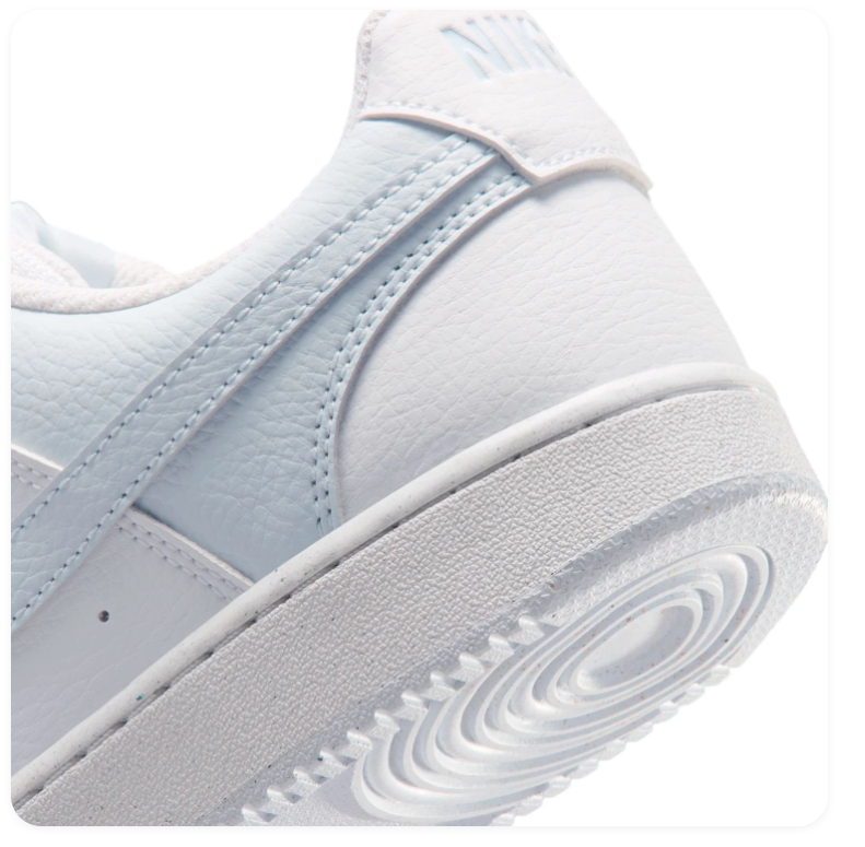 Nike White & Pale Blue Low-Top Sneakers