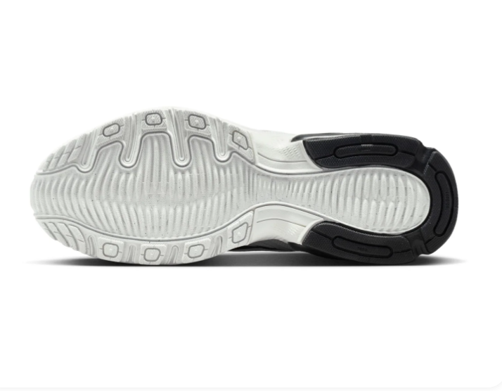 Nike Air Max Black & White Mesh Sneakers with Wave Detailing