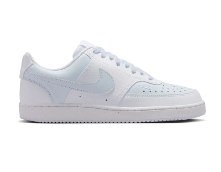 Nike White & Pale Blue Low-Top Sneakers
