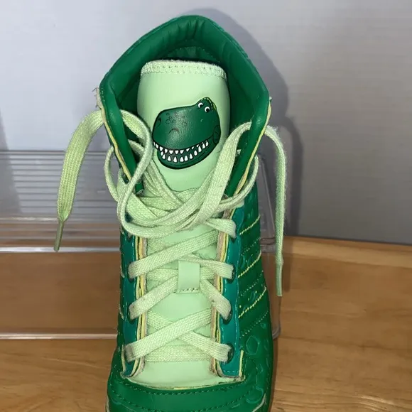 Adidas Toy Story Rex Hightop basketball sneakers youth 13.5 used great condition