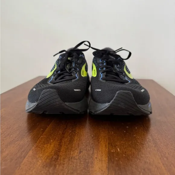 Brooks Adrenaline GTS 22 Black and Blue Running Shoes