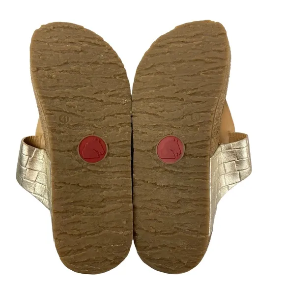 Haflinger Womens EU 41 US 10 ROUND BUCKLE CORINNA Gold Leather Sandals Thongs