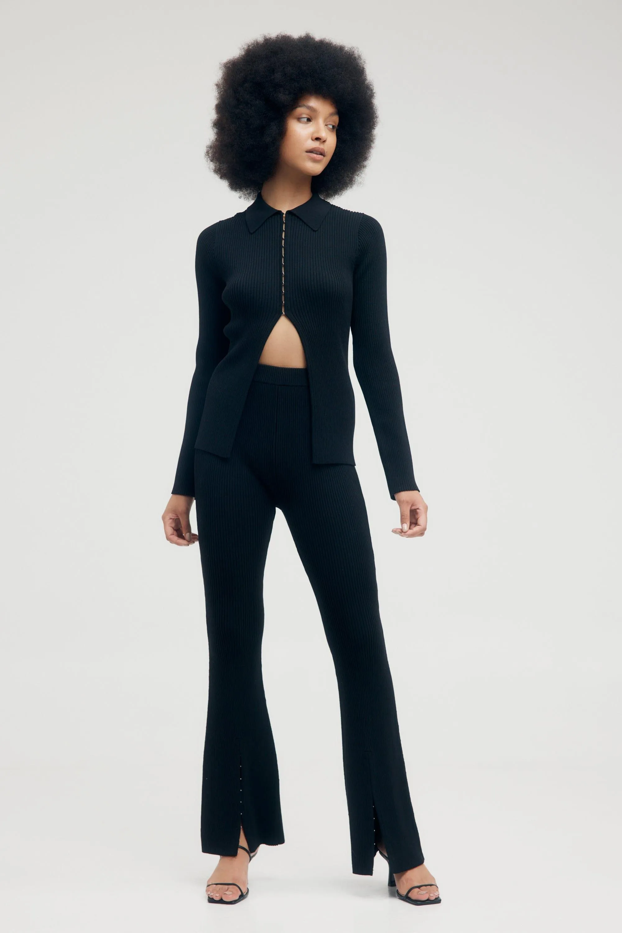 HOOKED IN KNIT FLARE PANT | ONYX