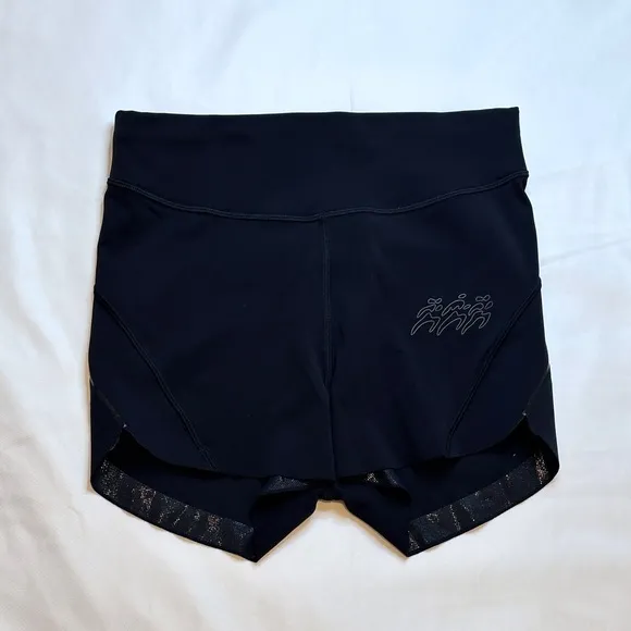 Lululemon Nulux Tight-Fit High-Rise Track Short 2.5&quot; - Black - 4