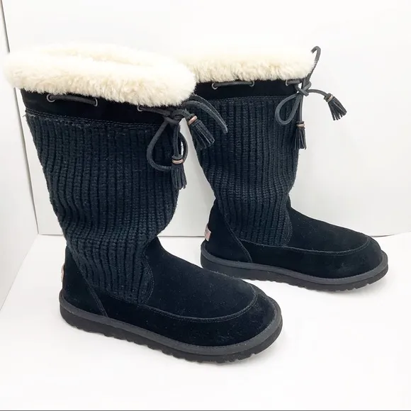 {UGG} Suburb Suede Knit Boots